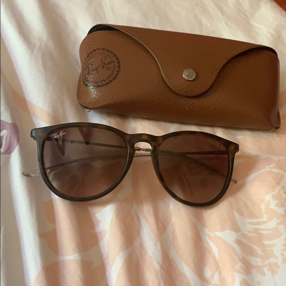 Ray-Ban Erika Classic